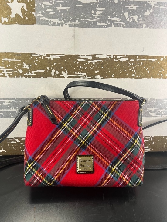 Dooney & Bourke Handbags - Dooney & Bourke cross body